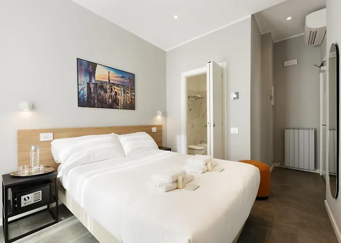 22 Marzo Hotel 2*